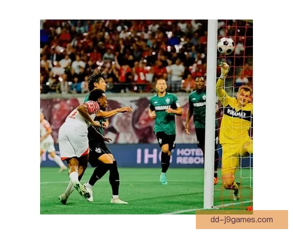 奥蓬达高价加盟RB莱比锡引发转会市场热议